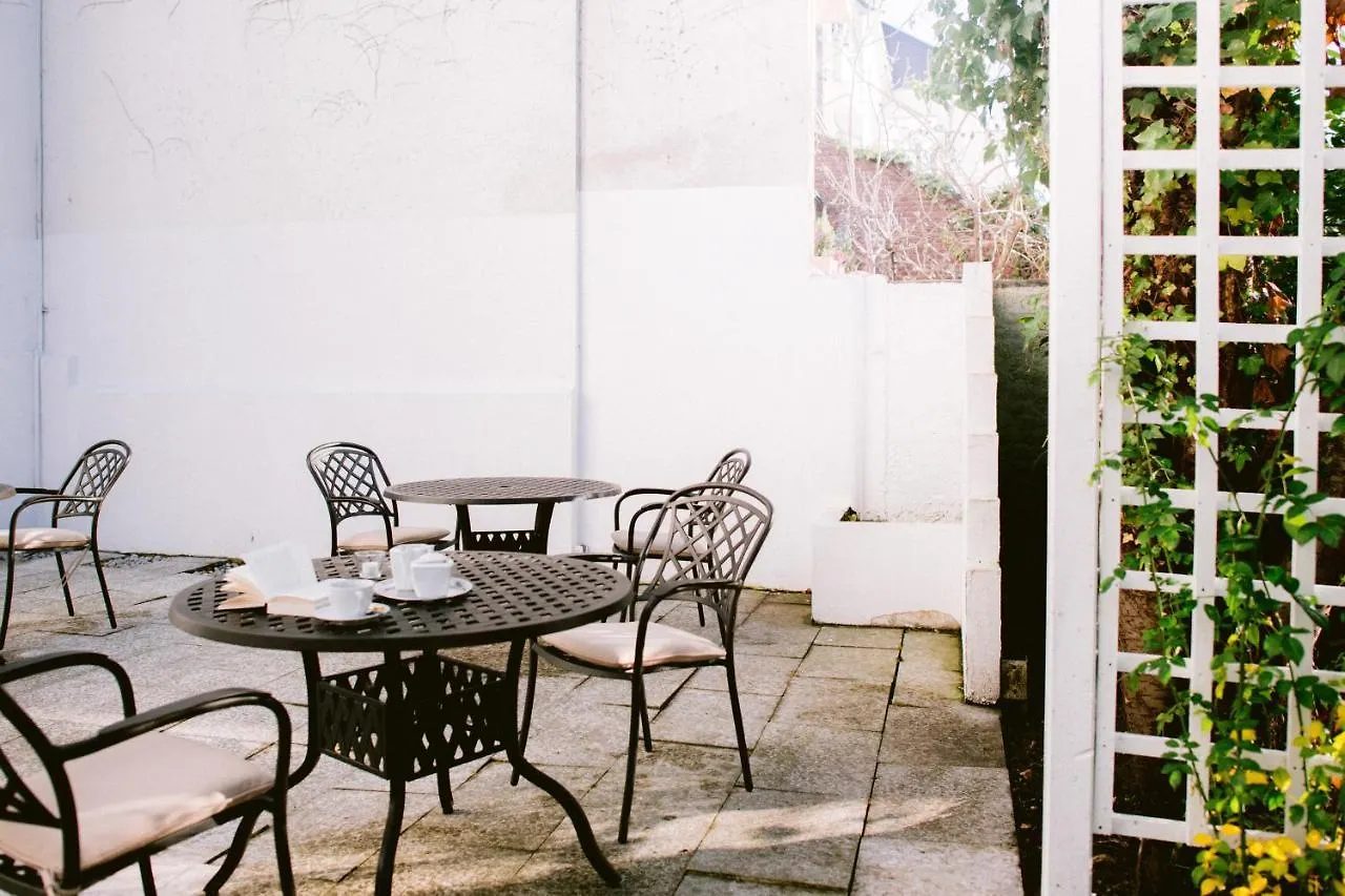 Boutique Hotel Villa Oberkassel Дюссельдорф