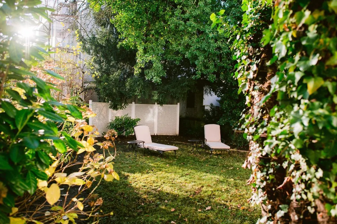 Boutique Hotel Villa Oberkassel Дюссельдорф