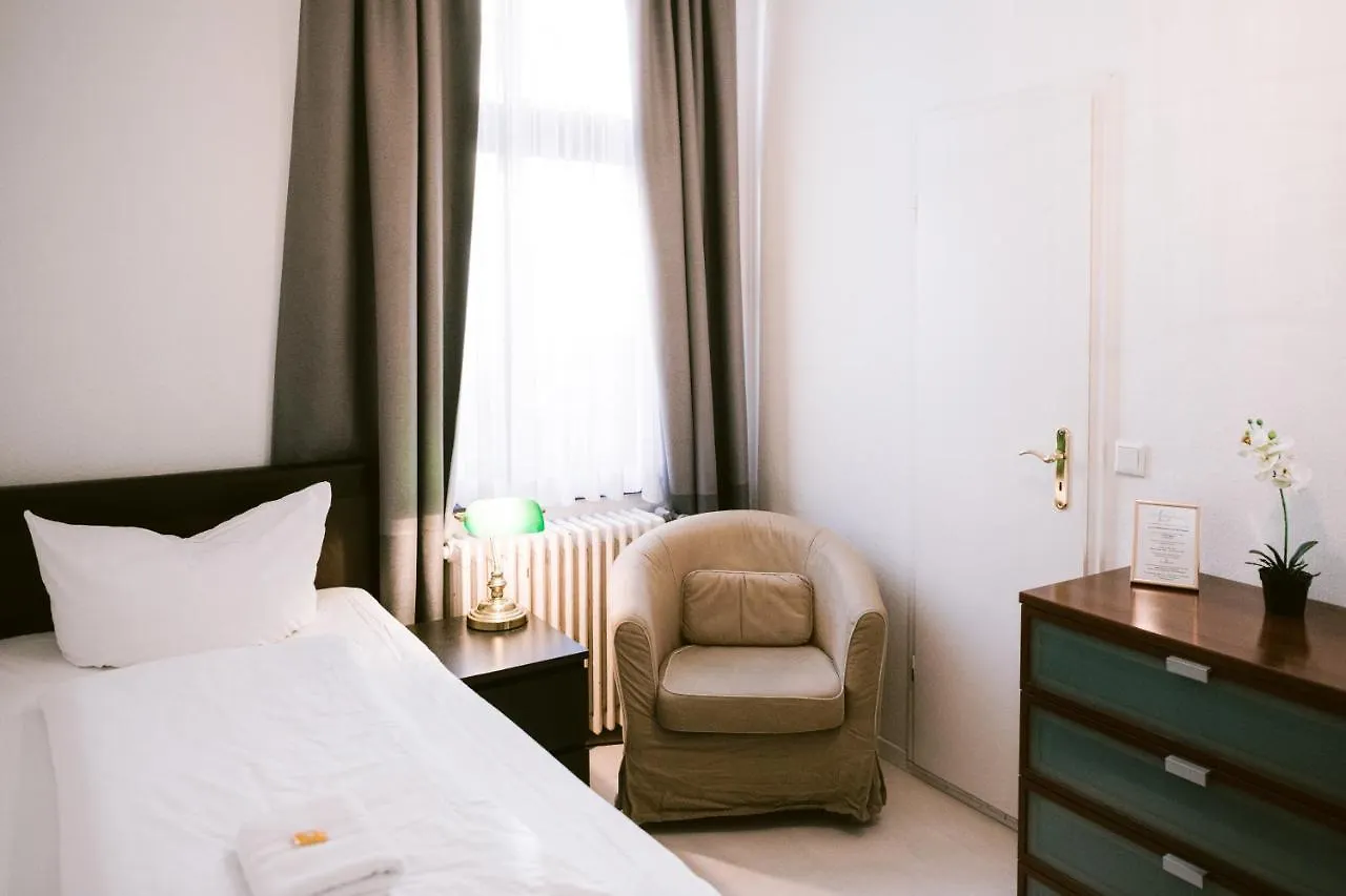 Boutique Hotel Villa Oberkassel Дюссельдорф