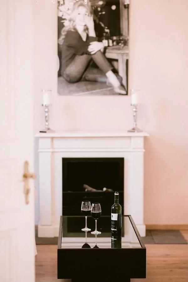 Boutique Hotel Villa Oberkassel Dusseldorf 3*,