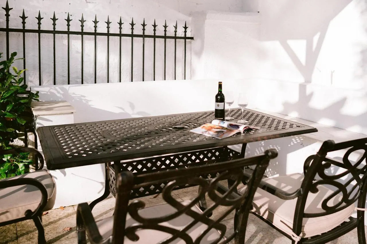 Boutique Hotel Villa Oberkassel Dusseldorf