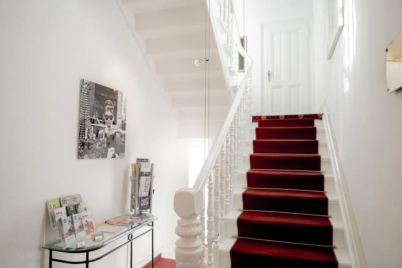 Boutique Hotel Villa Oberkassel Dusseldorf Germany